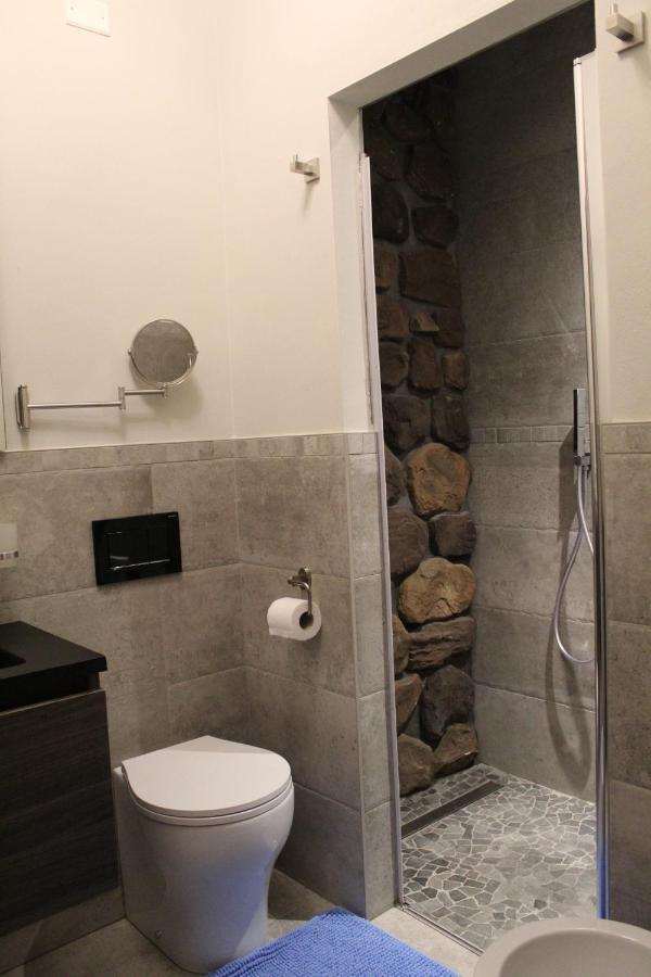 Villa Martina Luxury Rooms Desenzano del Garda Exteriör bild
