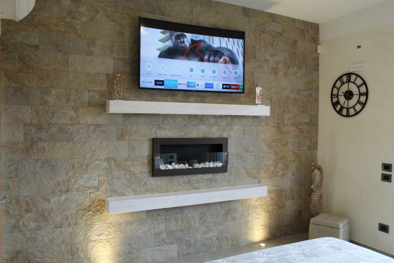 Villa Martina Luxury Rooms Desenzano del Garda Exteriör bild
